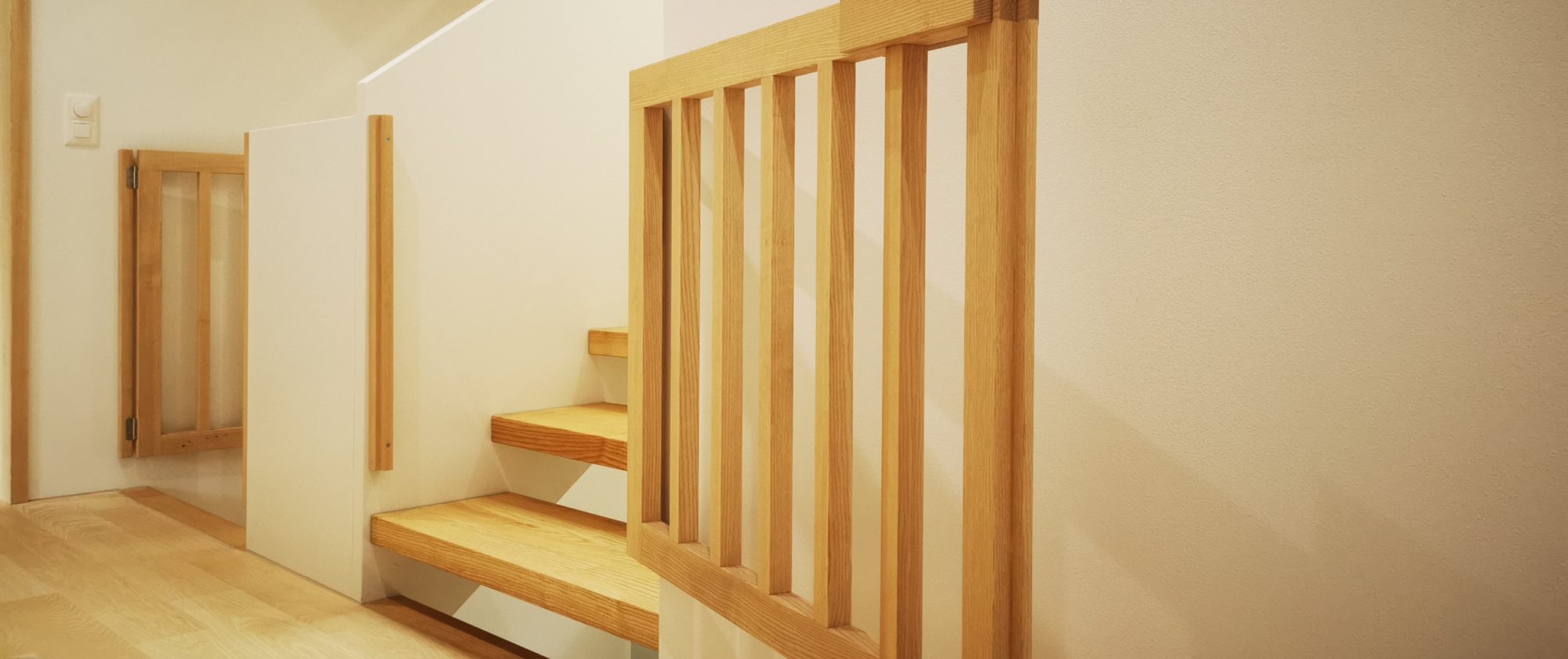 so ist die Holztreppe auch für kleine Kinder geeignet